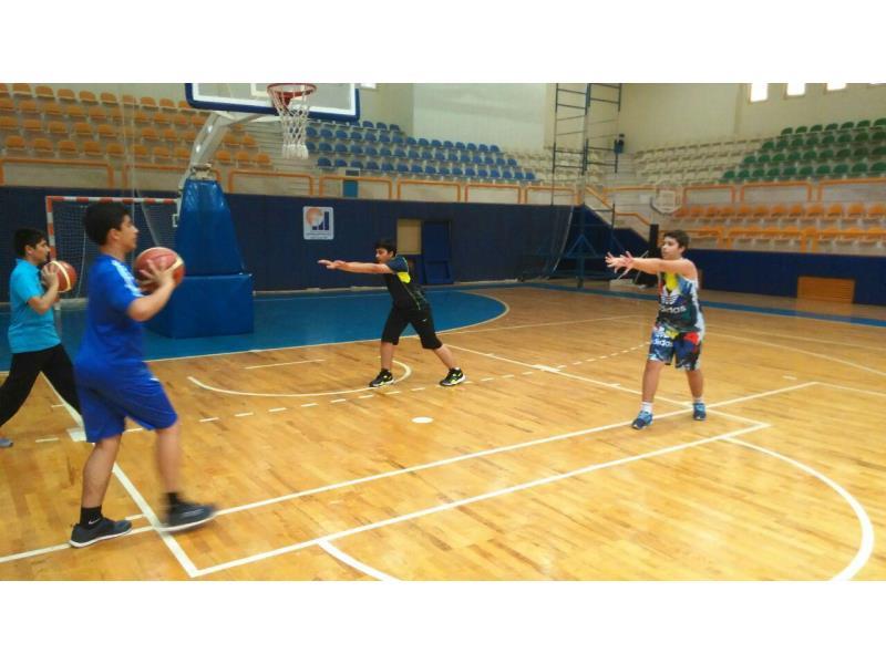 کلاس ورزش در سالن های المپیک